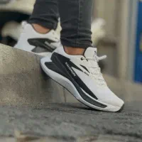 کتانی سالامون کوچیک پا نو