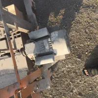 دستگاه بلوک زنی چهارتایی درحد نو|ماشینآلات صنعتی|اندیکا, |دیوار