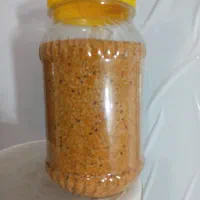 غذای تخمه مرغی پرنده