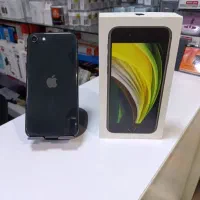 آیفون se 2020 128 مشکی Lla