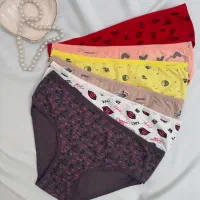 لباس زیر و جوراب مردانه و زنانه