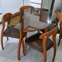 میز ناهارخوری چهار نفره سالم