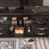 میز تلویزیون و مبل سلطنتی ۹ نفره