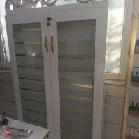 کمد طبقه ایی برای ناخن کاری