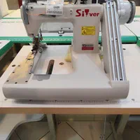 یک دستگاه چرخ کابویی قلتک دار