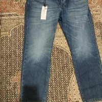 شلوار لی|لباس|شوط, |دیوار