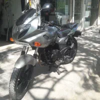 موتور پالس ۲۲۰ اسپرت یو جی فورمدل ۸۹