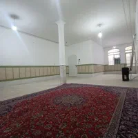 * اجاره زیرزمین گلخانه ای تمیز  پر نور * فوری *