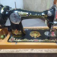 چرخ خیاطی قدیمی مارشال با میزش