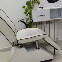 صندلی میکاپ|آرایشگاه و سالنهای زیبایی|صومعهسرا, |دیوار