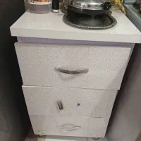 کابینت فلزی در چوبی|آب‌چکان و نظم‌دهنده ظروف|قدس, شهر‌قدس|دیوار