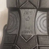 کفش کار|کیف، کفش، کمربند|قرچک, زیبا شهر|دیوار