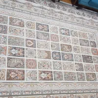 دوتخته فرش ۶ متری و یک تخته فرش ۹ متری در حد نو