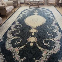 فروش فرش ۱۸ متری درحد نو