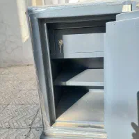 گاو صندوق|ابزارآلات|قروه, |دیوار