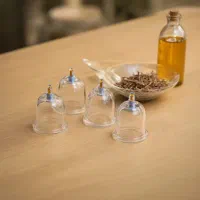 خدمات و اموزش طب سنتی و حجامت