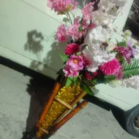 گل وگلدان