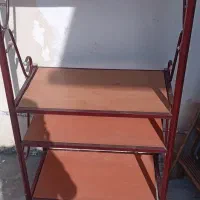 یک‌عدد‌زیرتلویزیونی‌‌فروشی