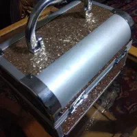 چمدان ارایشی|کیف، کفش، کمربند|شیراز, دشت چنار|دیوار