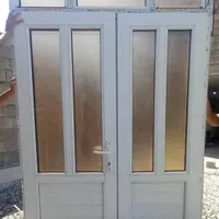 درب پی وی سی در حد نو دو لنگه