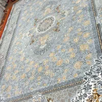 فرش  دارم تو خونه میفروشم قیمت مناسب