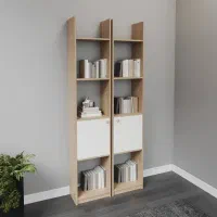 کتابخانه باز و درب دار