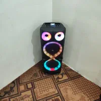 فروش فوری اسپیکر با دو میکروفن و ریموت