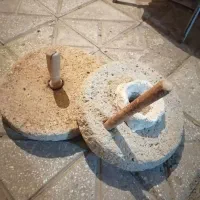 آسیاب دستی (هاره) قدیمی