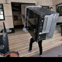 کارگر حمل بار
