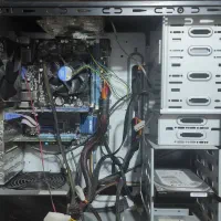 کیس کامپیوتر