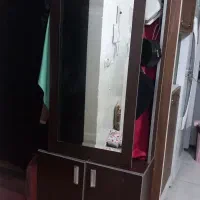 جا کفشی و جا لباسی