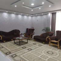 مبل هشت نفره.همراه با دومین وسط|مبلمان خانگی و میز عسلی|بندر ماهشهر, |دیوار