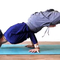 یوگا ساری و نکا