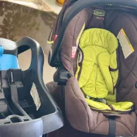 کریر و صندلی ماشین