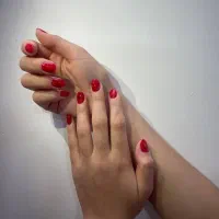 کاشت ناخن فقط ۲۹۰ و ژلیش و لمینت