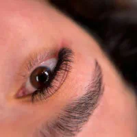 آموزش تخصصی اکستنشن مژه و لیفت|خدمات آرایشگری و زیبایی|قم, ولیعصر|دیوار