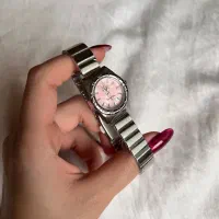 ساعت طرح امگا صورتی