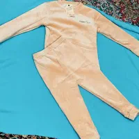 مقدار زیادی لباس به قیمت عمده|کفش و لباس بچه|سیرجان, |دیوار