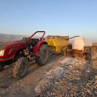 تراکتور با تمام ادوات