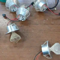 تعمیرات تخصصی لامپ و پروژکتور و لوازم روشنایی