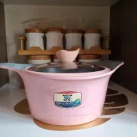 قابلمه سایز ۴۴ مناسب برای ۴ تا۶ نفر