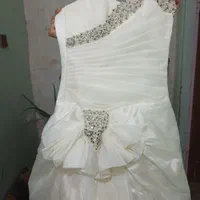 لباس عروس کارکرده