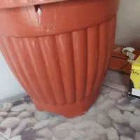 گلدان پلاستیکی بزرگ