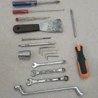 ابزارآلات و قیچی