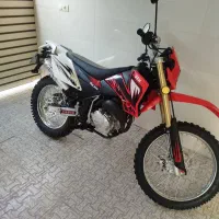 موتور سیکلت تریل ۲۰۰