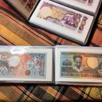 آلبوم کلکسیونی خانه کهن|کلکسیون سکه، تمبر، اسکناس|بندرعباس, |دیوار