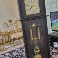 ساعت ایستاده سالم