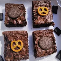 انواع کیک و کوکی و پیراشکی|خوردنی و آشامیدنی|مشهد, موسوی قوچانی|دیوار