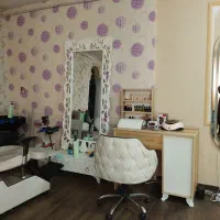 اجاره صندلی و درصدی و آموزش سالن زیبایی