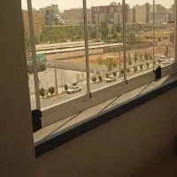 ساخت ونصب پنجره‌ای بالکنی